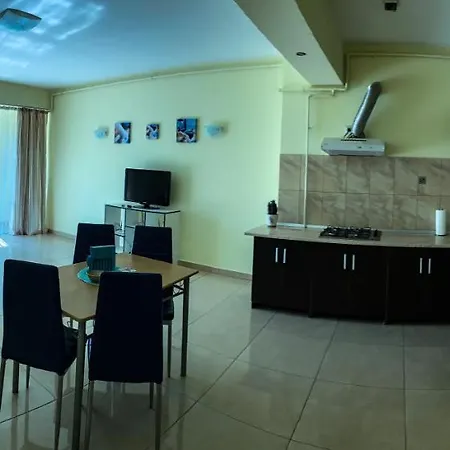 Deja Blue Athena Mamaia